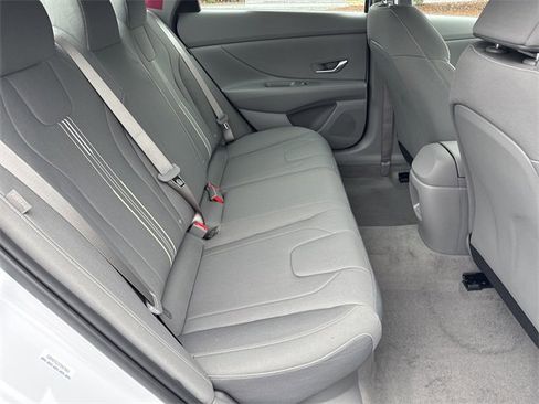 New 2026 Hyundai Elantra Blue image 15