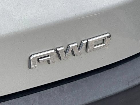 Used 2019 GMC Acadia SLT AWD/4WD image 8
