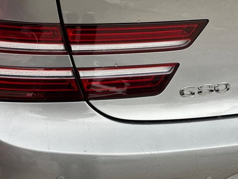 Used 2024 Genesis G80 image 28