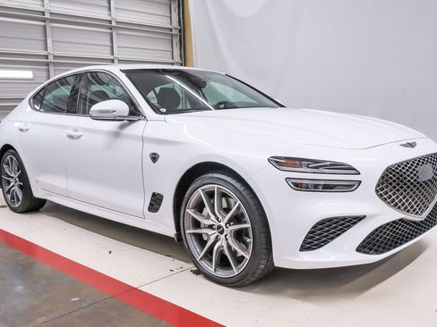 Used 2026 Genesis G70 2.5T AWD/4WD image 5
