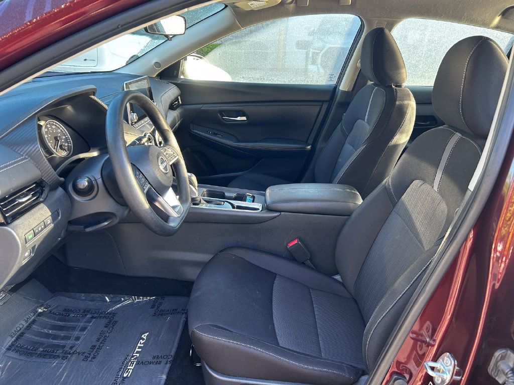 Used 2025 Nissan Sentra SV FWD image 23