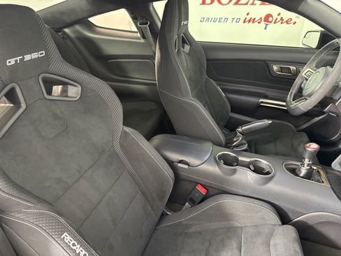 Used 2018 Ford Mustang Shelby GT350 w/ Electronics Package image 16