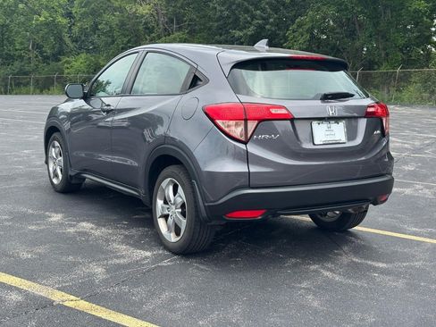 Certified 2018 Honda HR-V LX image 7