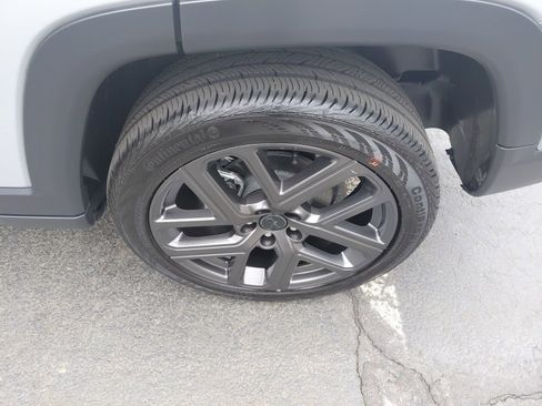 Used 2026 Jeep Compass Limited image 24