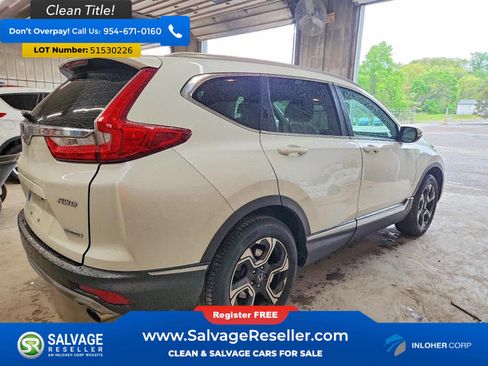 Used 2017 Honda CR-V Touring image 4