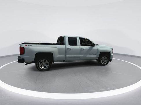 Used 2018 Chevrolet Silverado 1500 LT w/ All Star Edition image 9