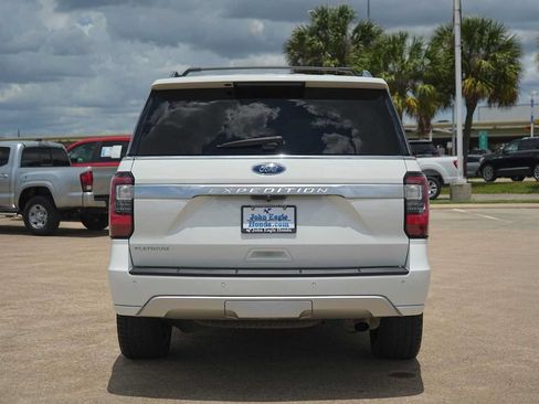 Used 2021 Ford Expedition Platinum RWD image 5