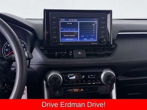Certified 2021 Toyota RAV4 LE FWD image 19