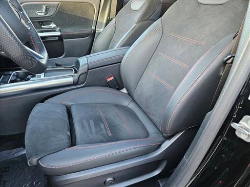 Certified 2025 Mercedes-Benz GLA 250 image 14