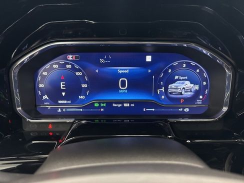 Used 2024 Chevrolet Silverado 1500 High Country w/ High Country Premium Package image 16