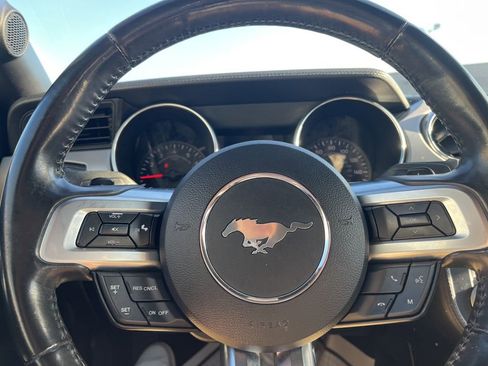 Used 2021 Ford Mustang Premium image 15