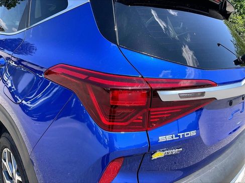 Used 2022 Kia Seltos EX AWD/4WD image 31