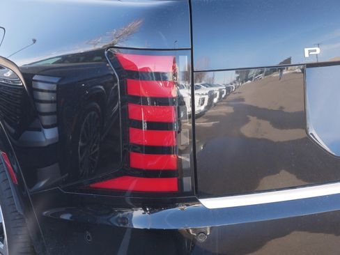 Used 2026 Hyundai Palisade Calligraphy image 17