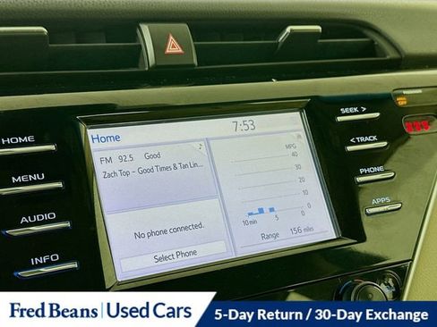 Used 2018 Toyota Camry L image 15