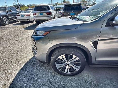 Used 2023 Mitsubishi Outlander Sport SE image 31