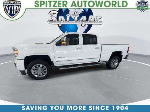 Used 2018 GMC Sierra 2500 Denali image 4