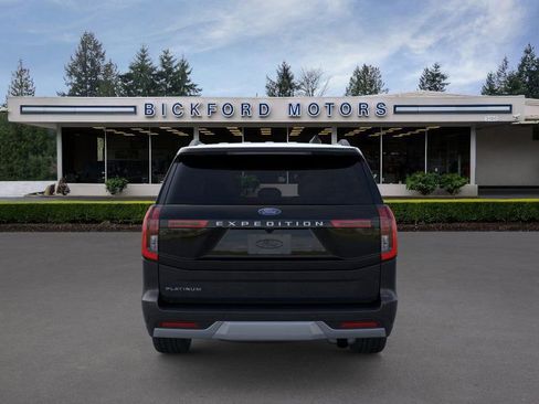 New 2025 Ford Expedition Platinum image 5