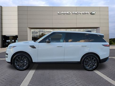 New 2025 Land Rover Range Rover Sport SE image 8