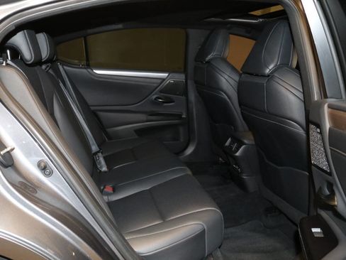 Used 2020 Lexus ES 350 F Sport w/ Accessory Package 2 FWD image 19