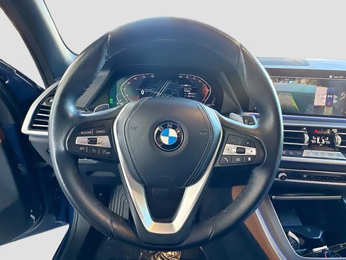 Certified 2022 BMW X5 sDrive40i w/ Parking Assistance Package image 11