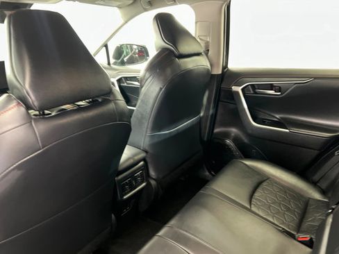 Used 2024 Toyota RAV4 Adventure image 19