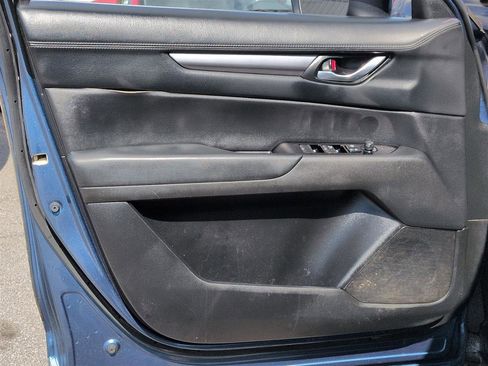 Used 2017 MAZDA CX-5 Touring FWD image 12