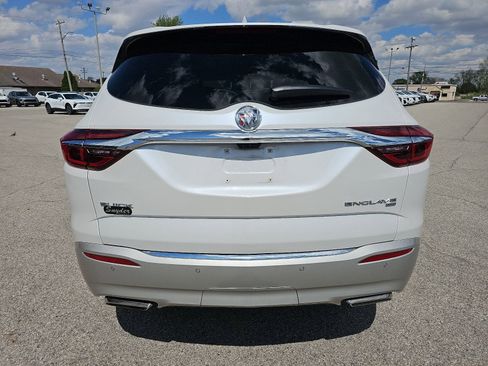 Used 2018 Buick Enclave Essence w/ Trailering Package AWD/4WD image 7
