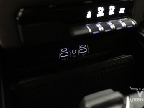 New 2026 RAM 1500 Express AWD/4WD image 23