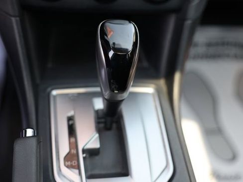 Used 2019 Subaru Crosstrek 2.0i Premium AWD/4WD image 29