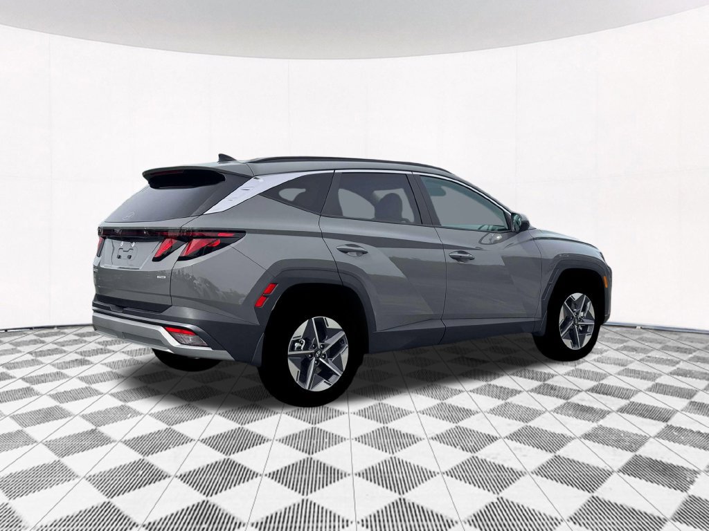 Used 2026 Hyundai Tucson SEL Plus AWD/4WD image 10
