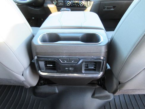 Used 2023 GMC Sierra 1500 SLT w/ SLT Premium Plus Package AWD/4WD image 36