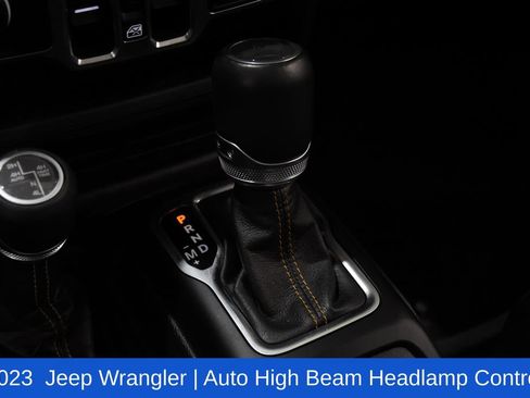 Used 2023 Jeep Wrangler Unlimited Sahara AWD/4WD image 28