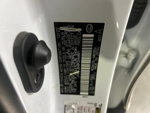 Certified 2023 Lexus UX 250h F Sport AWD/4WD image 38