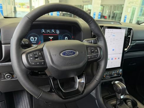 New 2026 Ford Ranger Lariat w/ FX4 Off-Road Package AWD/4WD image 12