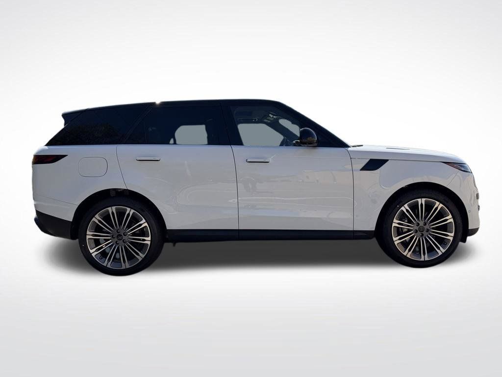 New 2026 Land Rover Range Rover Sport SE AWD/4WD image 5