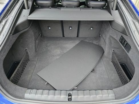 Used 2023 BMW i4 eDrive40 w/ M Sport Package image 8