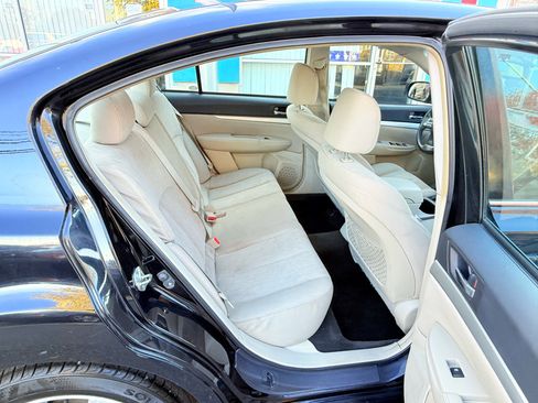 Used 2013 Subaru Legacy 2.5i Premium image 32
