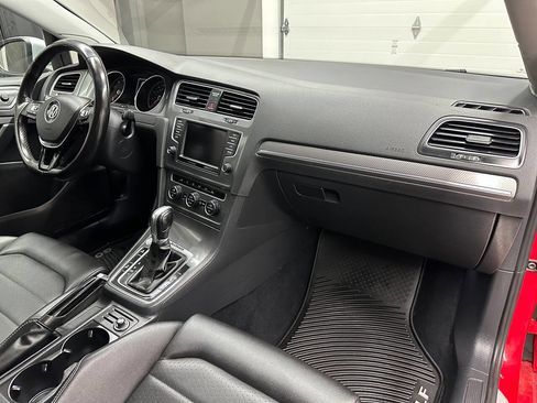 Used 2017 Volkswagen Golf Alltrack SEL image 24