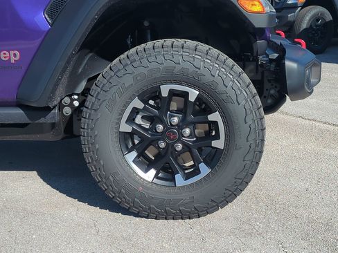 New 2026 Jeep Gladiator Rubicon AWD/4WD image 10