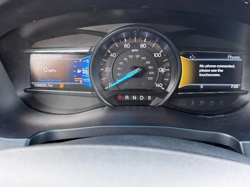 Used 2016 Ford Explorer XLT w/ Equipment Group 201A AWD/4WD image 28