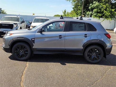 New 2025 Mitsubishi Outlander Sport SE image 2