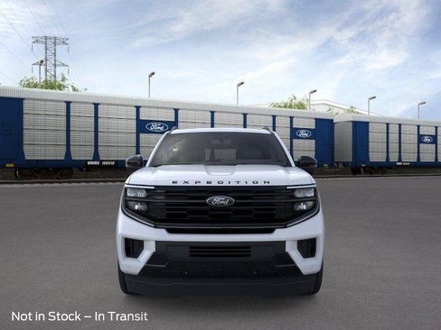 New 2026 Ford Expedition Platinum w/ Stealth Appearance Package AWD/4WD image 6