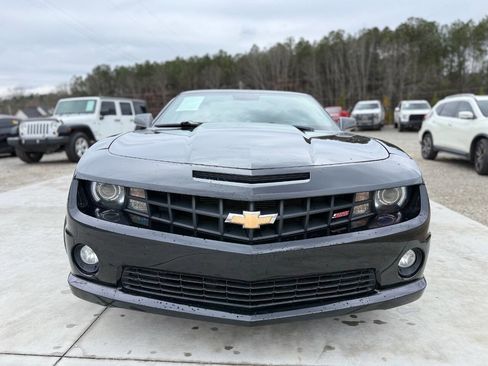 Used 2010 Chevrolet Camaro SS w/ RS Package RWD image 3