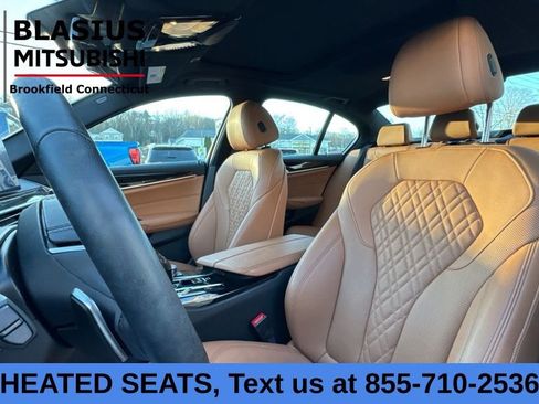 Used 2023 BMW 530i xDrive w/ Convenience Package image 10