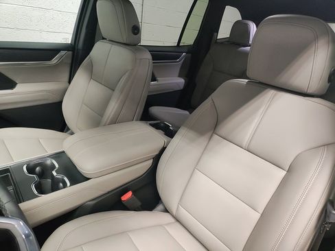 New 2026 GMC Acadia Elevation w/ Black Edition image 25