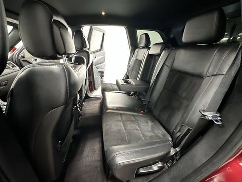 Used 2018 Jeep Grand Cherokee Altitude image 20