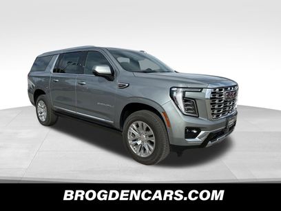 New 2025 GMC Yukon XL Denali w/ Sun & Power Step Package