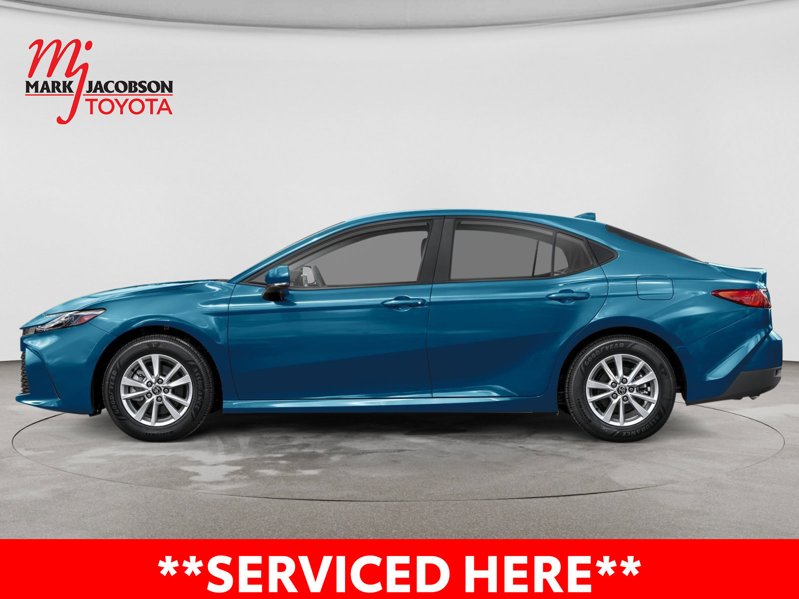 Used 2026 Toyota Camry LE FWD image 5