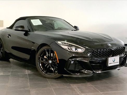 Used 2022 BMW Z4 sDrive30i w/ M Sport Package image 2