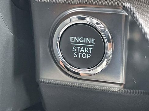 New 2025 Ford F150 Lariat w/ Equipment Group 501A Mid image 19